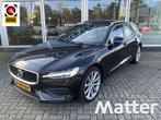 Volvo V60 2.0 T4 Momentum Pro Polestar Schuifdak, 15 km/l, Zwart, 1603 kg, 92 €/maand