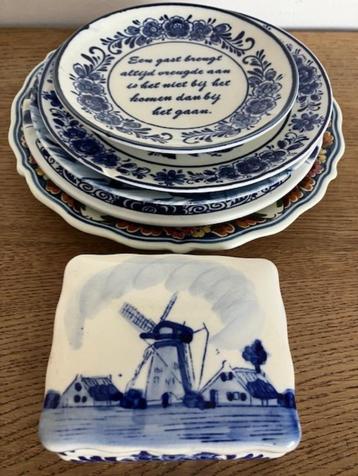 delfts blauw beschikbaar voor biedingen