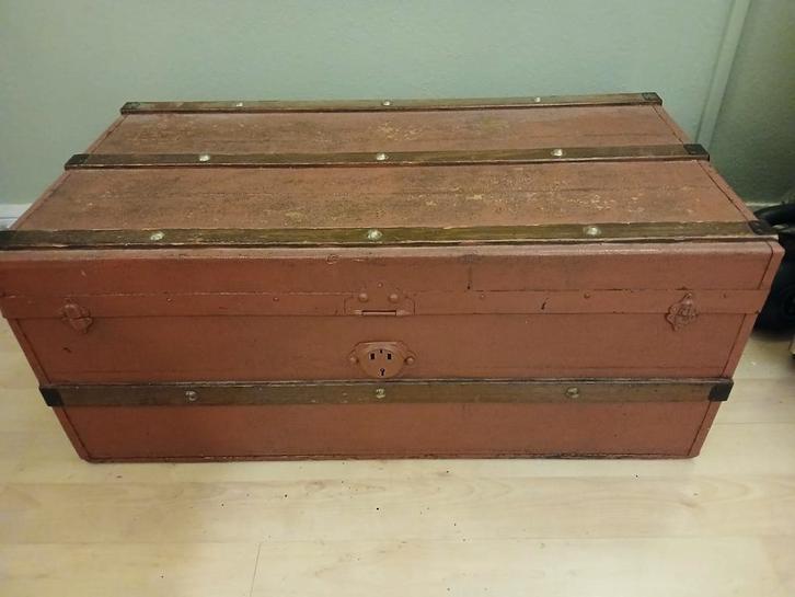 Hutkoffer met beslag, Huis en Inrichting, Woonaccessoires | Kisten, Zo goed als nieuw, Minder dan 50 cm, 50 tot 100 cm, Ophalen