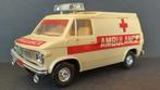 Chevrolet G20 ambulance 1:32 Heller cliclac Pol, Verzenden, Zo goed als nieuw