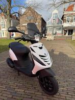 Piaggio Zip wit snor sp 2018, Fietsen en Brommers, Ophalen, Maximaal 45 km/u, Zip, Zo goed als nieuw