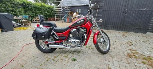 Suzuki intuder vs 800, Motoren, Motoren | Suzuki, Particulier, Chopper, meer dan 35 kW, 2 cilinders, Ophalen