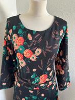 King Louie maat XL bloemen betty dress 2692, Kleding | Dames, Jurken, King louie, Zwart, Maat 46/48 (XL) of groter, Ophalen of Verzenden