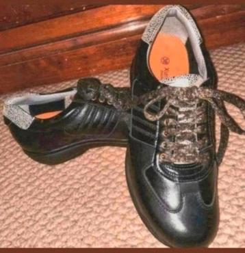 Zwarte stevige Xsensible stretchwalker sneakers 38 beschikbaar voor biedingen