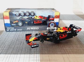 Bburago Max Verstappen RB16B + Losse body RB16B beschikbaar voor biedingen