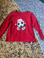 Rood shirt met voetbal Maat 98 h, Onbekend, Ophalen of Verzenden, Zo goed als nieuw, Primark
