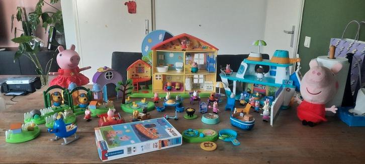 Heel veel Peppa Pig. Speelhuis, dierentuin, cruiseschip, Kinderen en Baby's, Speelgoed | Overig, Zo goed als nieuw, Jongen of Meisje