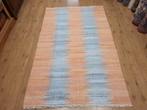 Prachtige handgeweven oosterse wollen kelim 252x150, Info@SlatsAntiek.nl, 150 tot 200 cm, Vof Slats Antiek, Ophalen of Verzenden