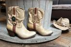 Sendra Laarzen Dames 38, Kleding | Dames, Schoenen, Beige, Lage of Enkellaarzen, Ophalen of Verzenden, Gedragen