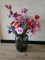 Vaas met zijdebloemen / zijdeboeket / kunstbloemen, Ophalen of Verzenden, Gebruikt
