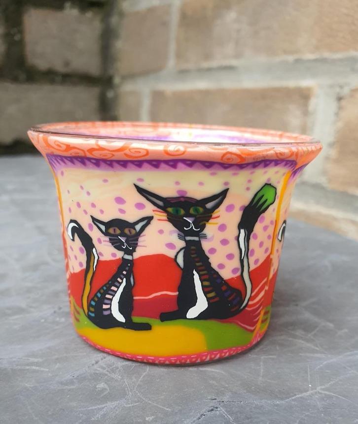 gekleurd glazen theelichthouder met katten – Handbeschilderd, Huis en Inrichting, Woonaccessoires | Kandelaars en Kaarsen, Minder dan 25 cm