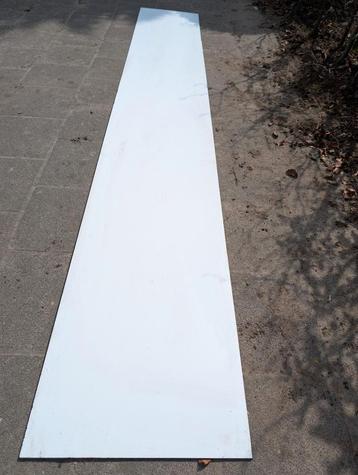 6 witte officiele trespa platen. 305 *43 cm gevel dakrand beschikbaar voor biedingen