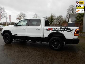 Dodge Ram 1500 5.7 V8 4x4 Crew Cab Rebel 4X4 LPG beschikbaar voor biedingen