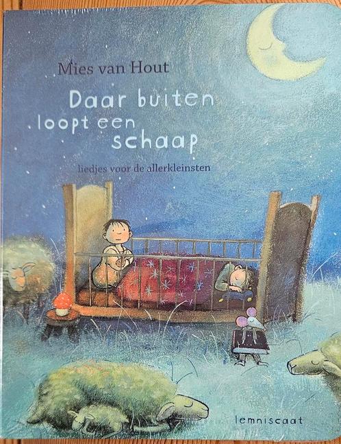 Mies van Hout - Daar buiten loopt een schaap, Boeken, Kinderboeken | Baby's en Peuters, Zo goed als nieuw, Ophalen of Verzenden