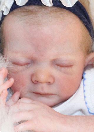 Reborn kitjes te koop, Verzamelen, Poppen, Zo goed als nieuw, Babypop, Levensecht of Reborn, Ophalen of Verzenden