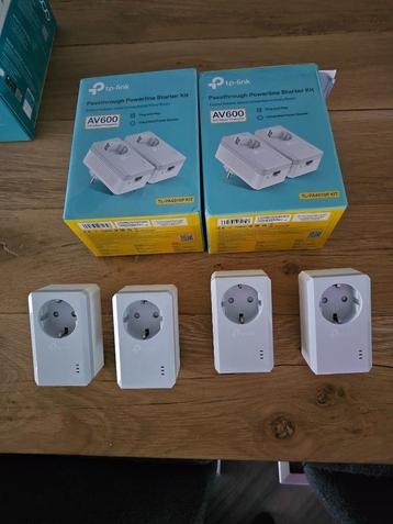 TP link AV600 Powerline Wifi Kit 2 kits ( 4 stuks ) beschikbaar voor biedingen