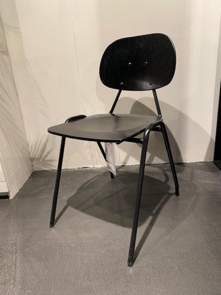 Te koop: Trendhopper eetkamerstoel, Huis en Inrichting, Stoelen, Nieuw, Eén, Hout, Metaal, Zwart, Ophalen of Verzenden