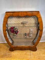 Gratis bezorging! Art Deco Vintage Notenhouten Vitrinekast, Huis en Inrichting, Kasten | Vitrinekasten, Met plank(en), Gebruikt