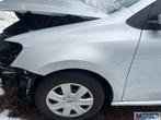 VW POLO 6R Zilver LA7W links voorscherm 2009-2016, Gebruikt, Volkswagen, Volkswagen AG, Berliner Ring 2
38440  Wolfsburg, DE
