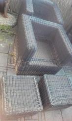 Lounge stoelen met bijzet tafeltjes in goede staat, Ophalen of Verzenden, 2 zitplaatsen