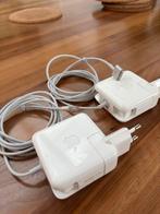 2 stuks MagSafe 2 opladers voor MacBook, 45W, Computers en Software, Laptop-opladers, Ophalen of Verzenden, Gebruikt, Apple