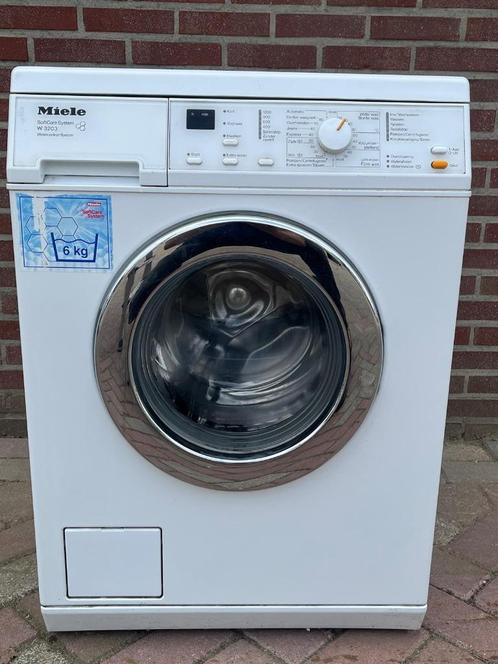 Miele wasmachine W3203 in prijs verlaagd, Witgoed en Apparatuur, Wasmachines, Refurbished, Voorlader, 4 tot 6 kg, 85 tot 90 cm