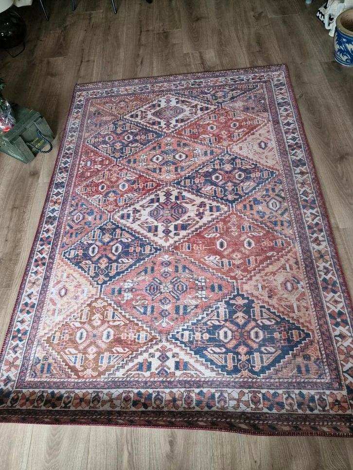 Mooi Vloerkleed met Patroon, Huis en Inrichting, Stoffering | Tapijten en Kleden, Zo goed als nieuw, 150 tot 200 cm, 200 cm of meer