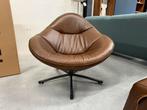 Nieuw in Doos Label Hidde Fauteuil Bovino Brown Design Stoel, Huis en Inrichting, Fauteuils, Nieuw, Ophalen of Verzenden, Label vandenberg