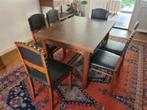 Antieke tafel met 6 stoelen ,  tafel is uitschuifbaar, Ophalen