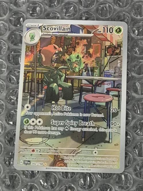 Illustration Rare Scovillain 202/198 Scarlet & Violet Base S, Hobby en Vrije tijd, Verzamelkaartspellen | Pokémon, Zo goed als nieuw