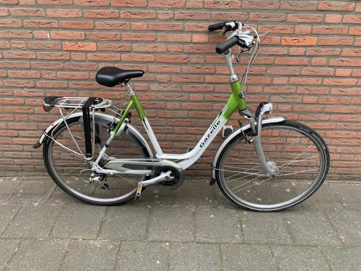Gazelle Medeo met 57cm framemaat, Fietsen en Brommers, Fietsen | Dames | Damesfietsen, Gebruikt, Gazelle, Versnellingen, 56 cm of meer