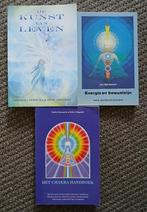 Energie en bewustzijn Chakra Handboek, Boeken, Verzenden, Zo goed als nieuw, Spiritualiteit algemeen, Overige typen