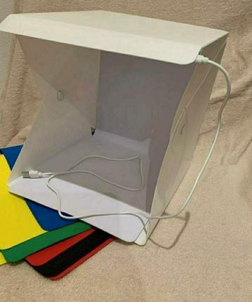 Mini fotostudio voor professionele fotografie producten beschikbaar voor biedingen
