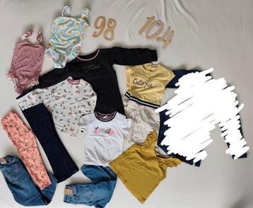 Meisjes kledingpakket maat 98/104 beschikbaar voor biedingen