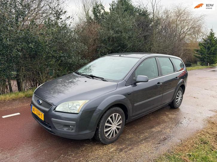 Ford Focus Wagon 1.6-16V Ghia|NW APK|, Auto's, Ford, Bedrijf, Te koop, Focus, ABS, Airconditioning, Boordcomputer, Centrale vergrendeling