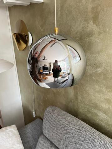 twee mooie chromen vintage design hanglampen hala beschikbaar voor biedingen