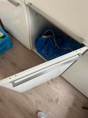 Gratis 21 keukenhandgrepen 46cm beschikbaar voor biedingen