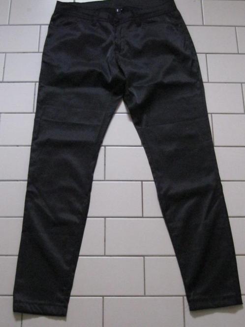 maat M, 1 nieuw zwart glanzend heup broek, stretch, Kleding | Dames, Broeken en Pantalons, Nieuw, Maat 38/40 (M), Zwart, Lang