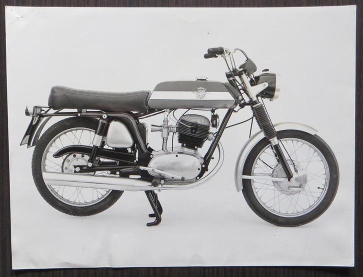 MV Agusta 125 GT Turismo - Originele persfoto uit 1971, Motoren, Handleidingen en Instructieboekjes, MV Agusta, Verzenden