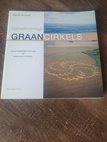 E.H. Haselhoff - Geheimzinnige graancirkels beschikbaar voor biedingen