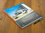 Utrecht bouwt 1945-1975 | Uitgeverij Matrijs, Ophalen of Verzenden, Gelezen, Architectuur algemeen