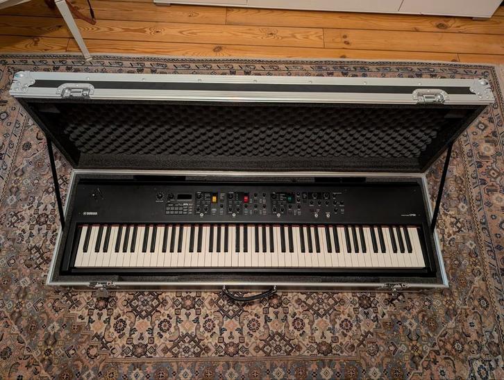 Yamaha CP88 Stage Piano (incl. Flight Case), Muziek en Instrumenten, Keyboards, Zo goed als nieuw, 88 toetsen, Yamaha, Ophalen