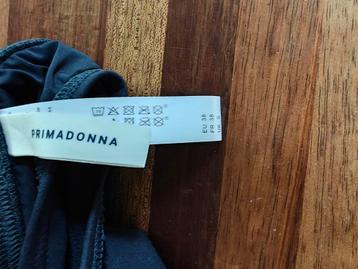 PrimaDonna bikini donkerblauw top maat 40, broekje maat 38 beschikbaar voor biedingen
