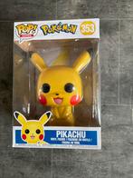 Funko Pop! Pokemon - Pikachu #354 (Oversized) 25cm, Verzamelen, Verzenden, Zo goed als nieuw