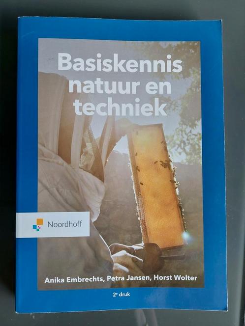 Anika Embrechts - Basiskennis Natuur en techniek, Boeken, Studieboeken en Cursussen, Zo goed als nieuw, Ophalen of Verzenden