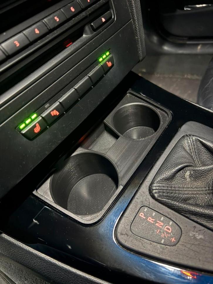 BMW E90 Bekerhouder, Auto-onderdelen, Interieur en Bekleding, BMW, Nieuw, Ophalen of Verzenden