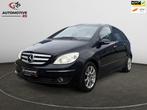 Mercedes-Benz B-klasse 200 Turbo | Pano | Trekhaak | Xenon |, Auto's, Gebruikt, Zwart, 4 cilinders, 400 kg