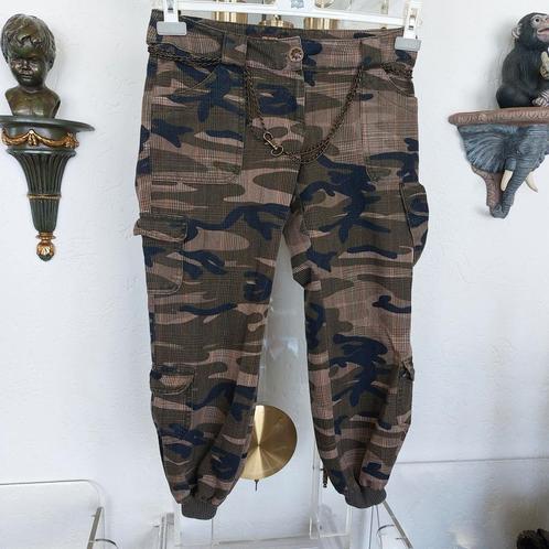 Broek van het merk Joy.Miss. Maat 36, Kleding | Dames, Broeken en Pantalons, Zo goed als nieuw, Maat 36 (S), Groen, Driekwart