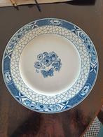 Société Céramique Maastricht Bord - Butterfly, Antiek en Kunst, Antiek | Keramiek en Aardewerk, Ophalen of Verzenden