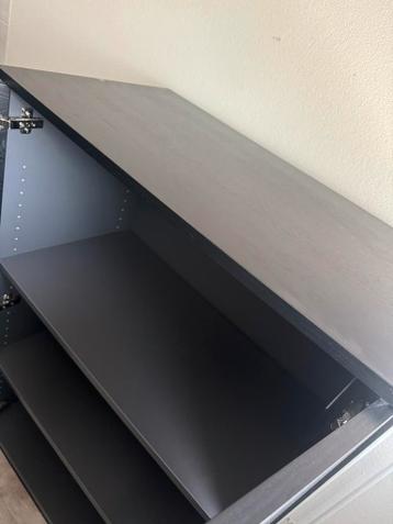 Galant IKEA kast met deuren en planken - afbeelding 9